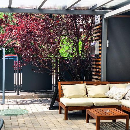 Pepino, Holiday House With A Garden Villa Vrhnika Exterior foto