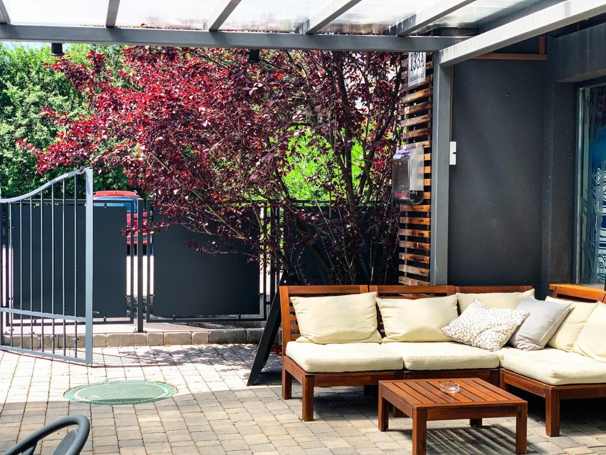 Pepino, Holiday House With A Garden Villa Vrhnika Exterior foto
